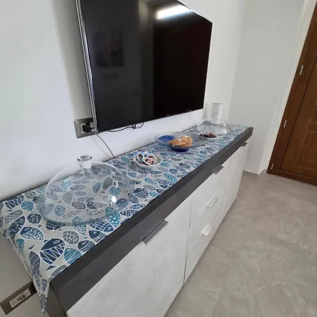 Dimora Insula فندق مبيت وإفطار لا ماداّلينا